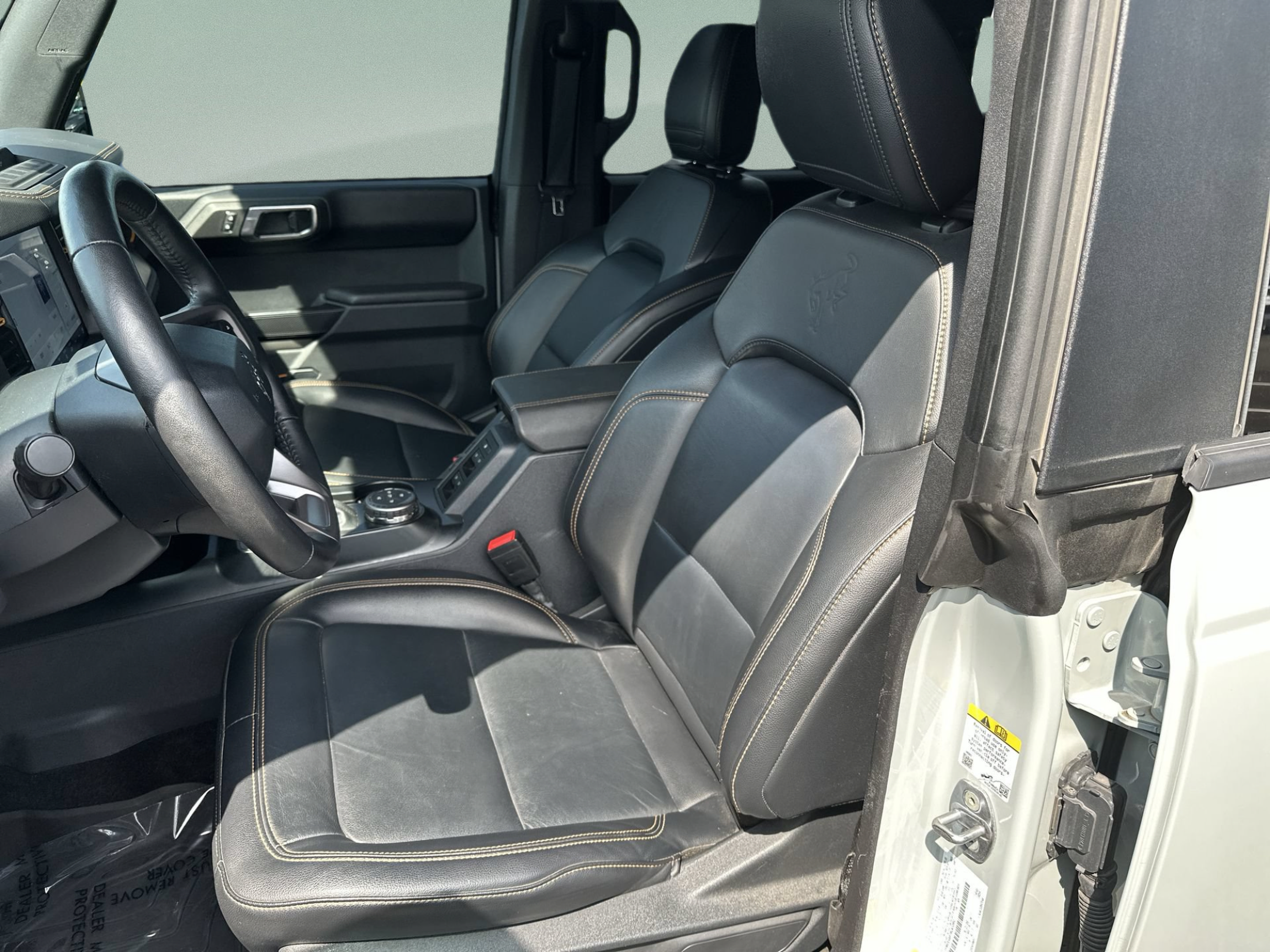 Used 2024 Ford Bronco Badlands AWD/4WD image 13