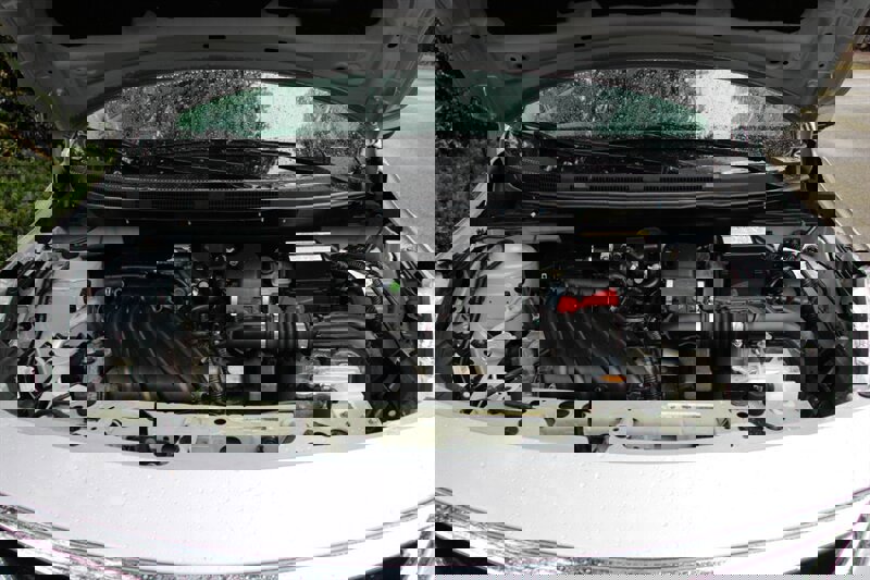 Used 2015 Nissan Versa SV FWD image 18