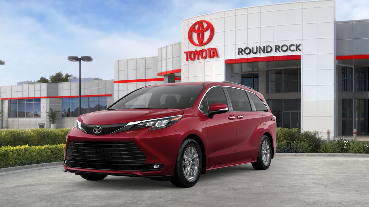 New 2026 Toyota Sienna XLE
