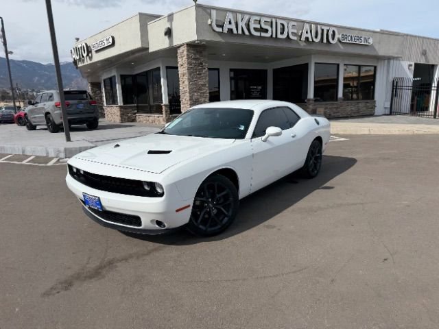 Used 2021 Dodge Challenger SXT w/ Blacktop Package image 2