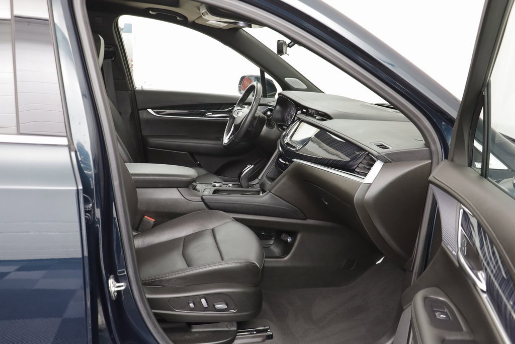 Certified 2024 Cadillac XT6 Premium Luxury w/ Technology Package image 21