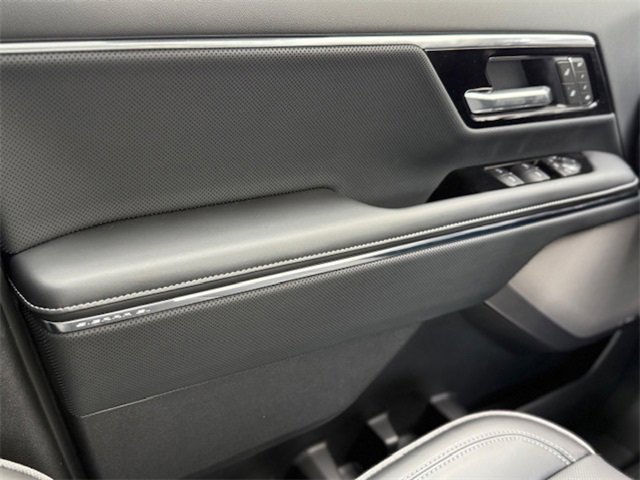 New 2025 GMC Sierra EV Denali image 31