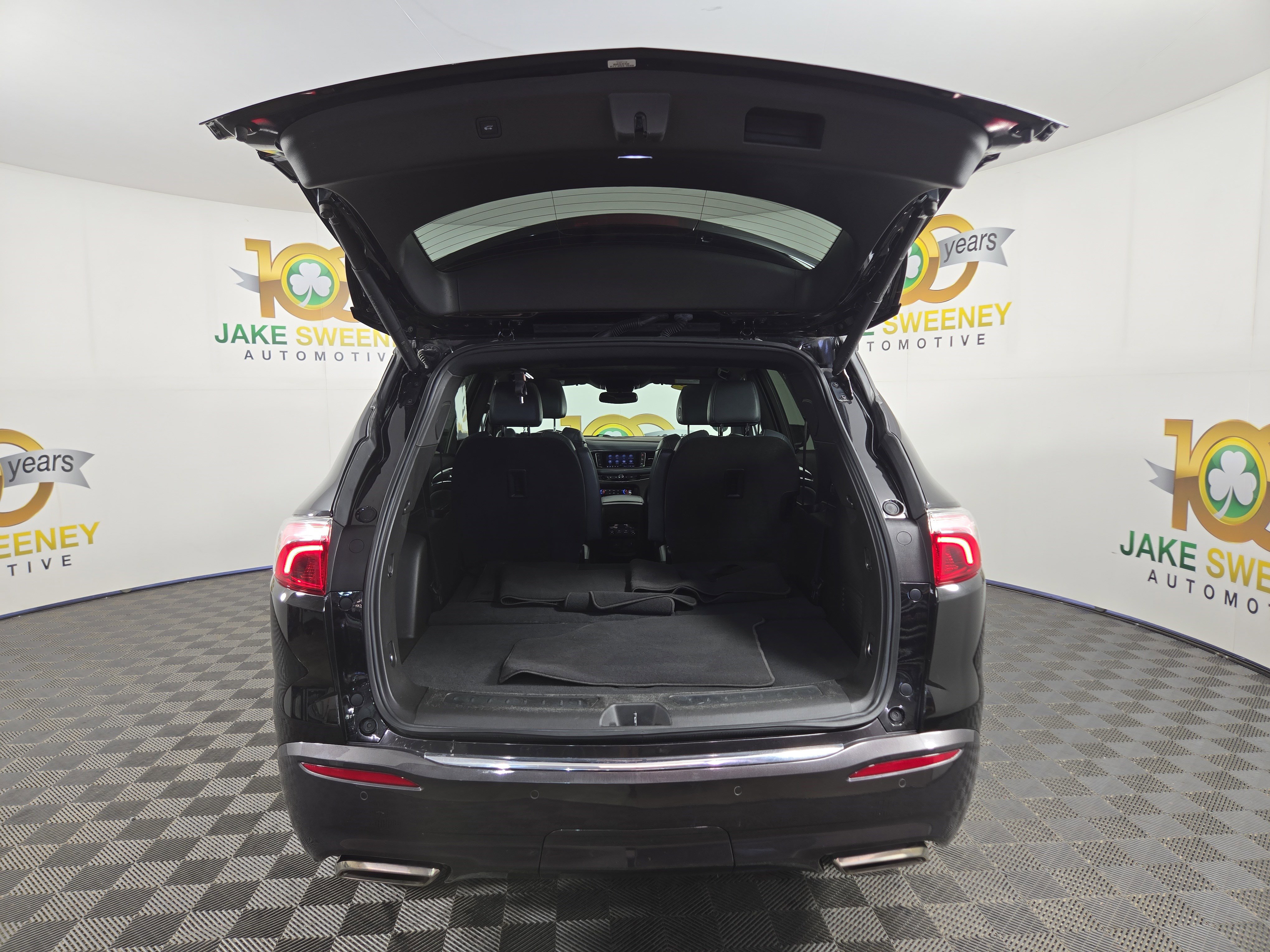 Certified 2023 Buick Enclave Essence image 37