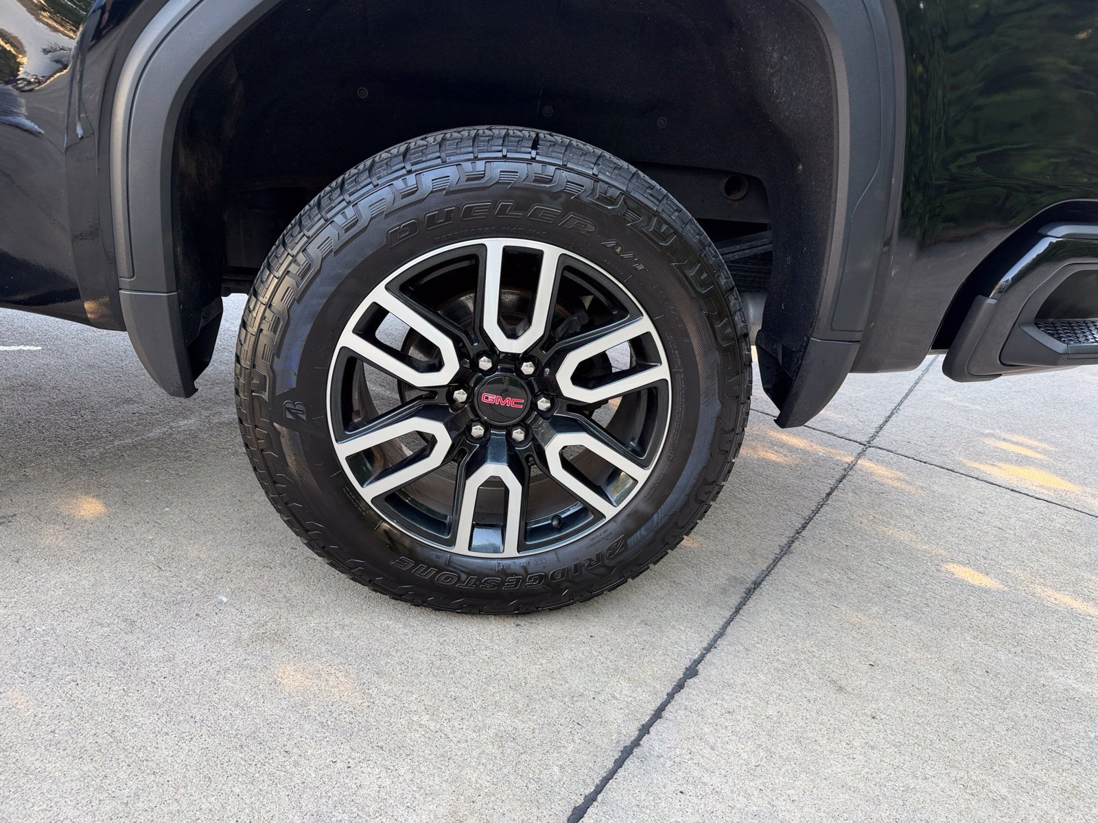 Used 2019 GMC Sierra 1500 AT4 w/ AT4 Premium Package AWD/4WD image 36