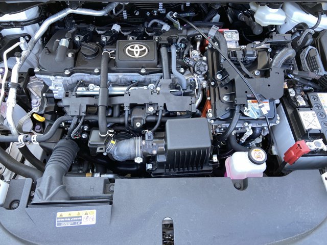 Used 2025 Toyota Corolla LE FWD image 9
