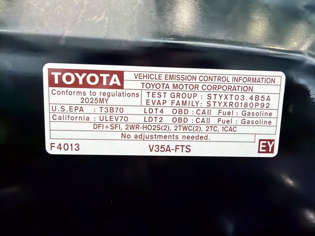 Certified 2025 Toyota Tundra SR5 AWD/4WD image 36