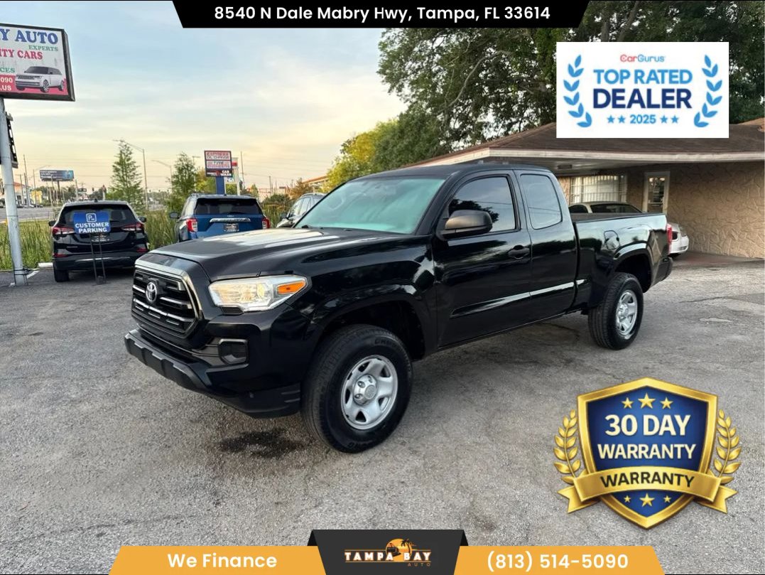 Used 2017 Toyota Tacoma SR image 1