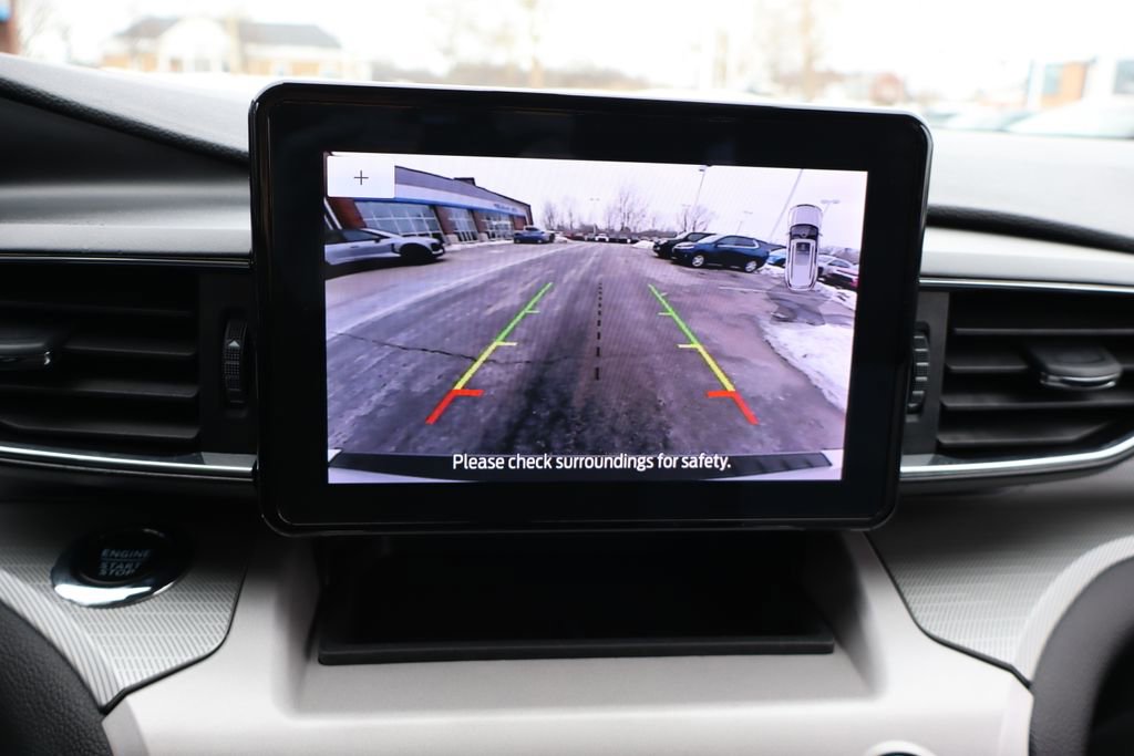 Used 2023 Ford Explorer XLT w/ Equipment Group 202A image 20