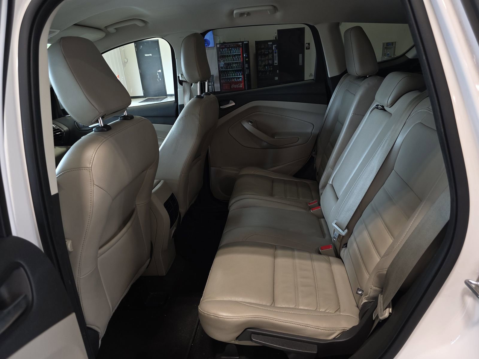 Used 2018 Ford Escape SEL image 13