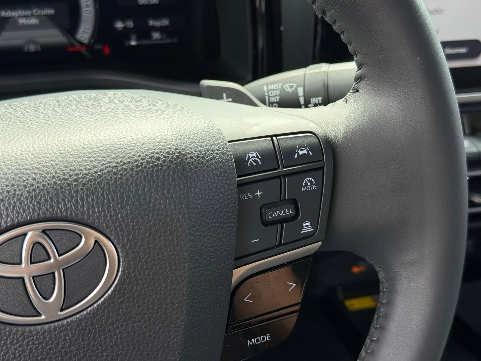 Used 2025 Toyota Camry XSE w/ Premium Package FWD image 17