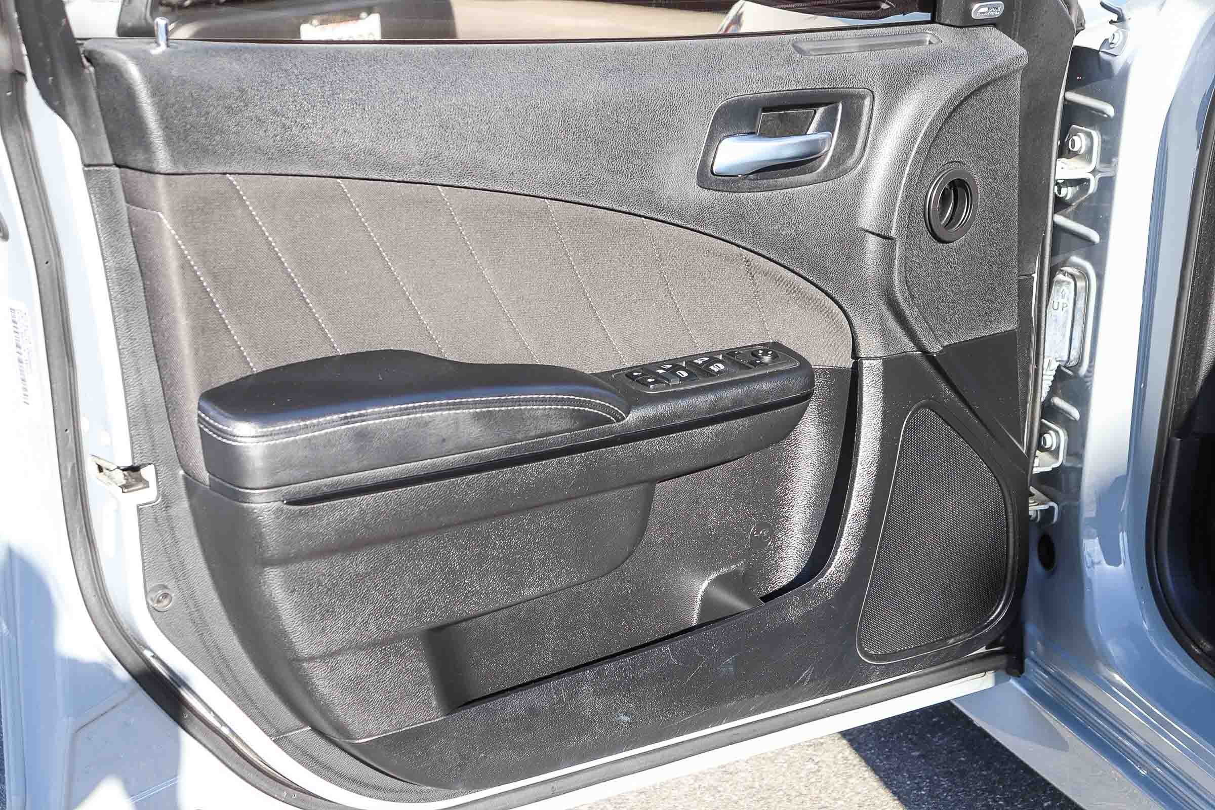 Used 2021 Dodge Charger R/T w/ Blacktop Package image 22