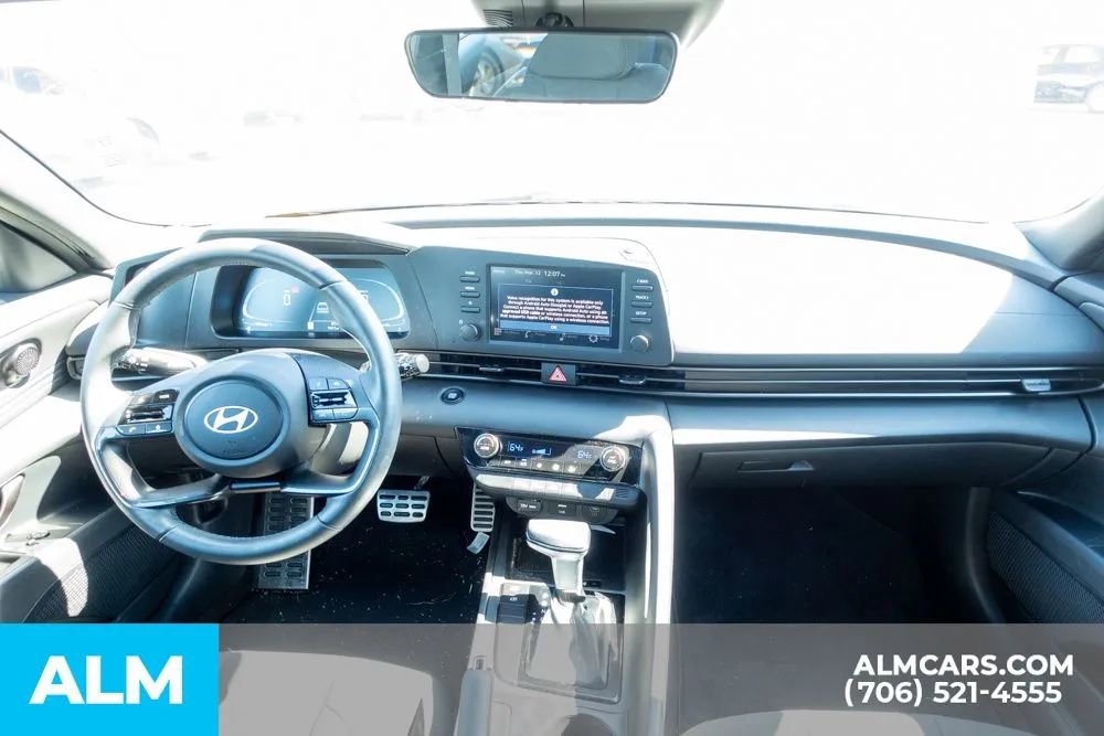 Certified 2025 Hyundai Elantra Sport FWD image 26