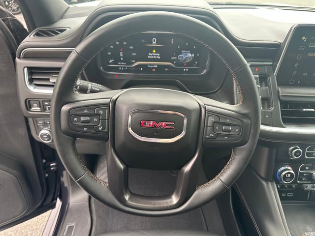 Used 2023 GMC Yukon AT4 image 11