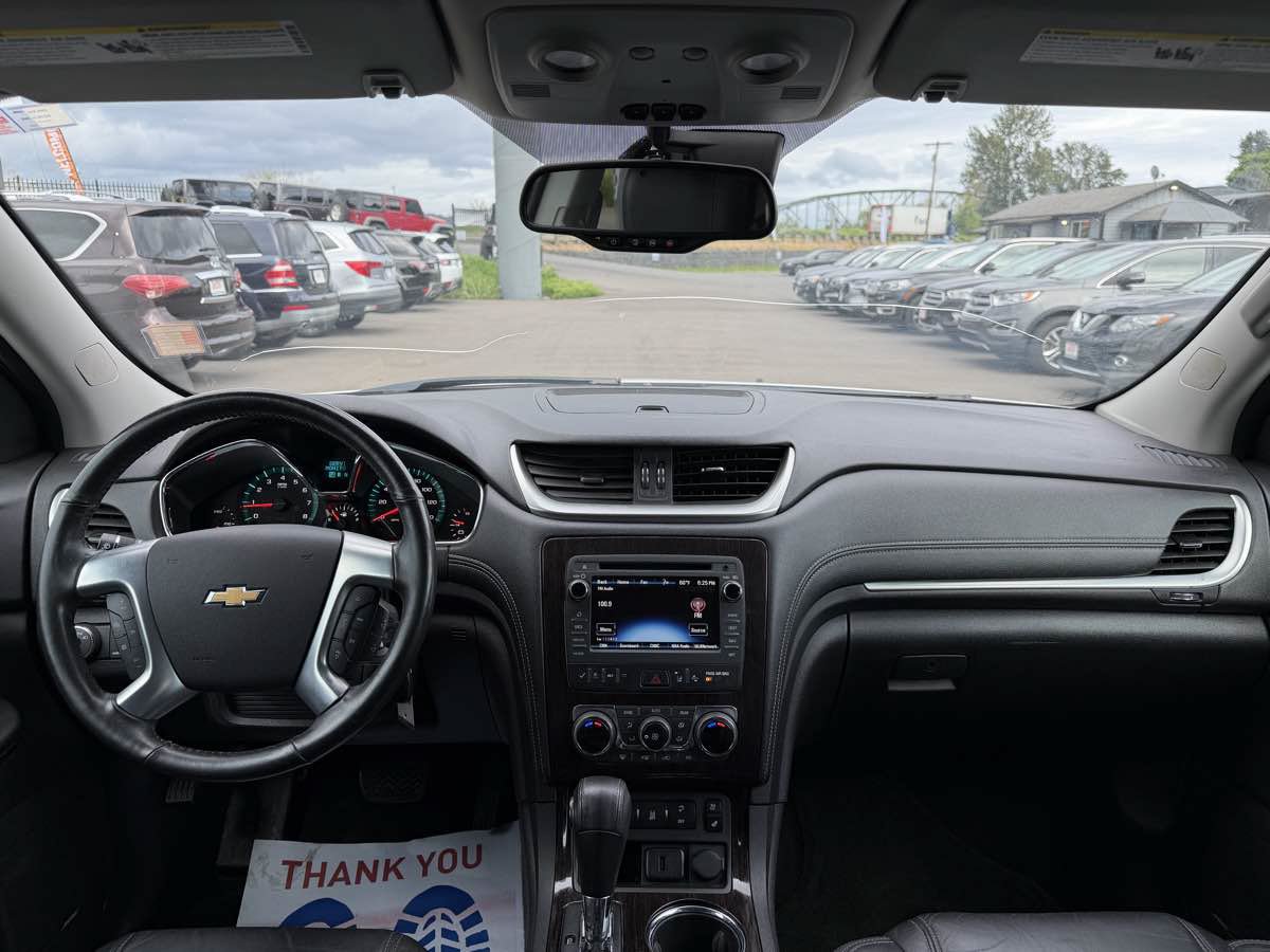 Used 2016 Chevrolet Traverse LTZ AWD/4WD image 22