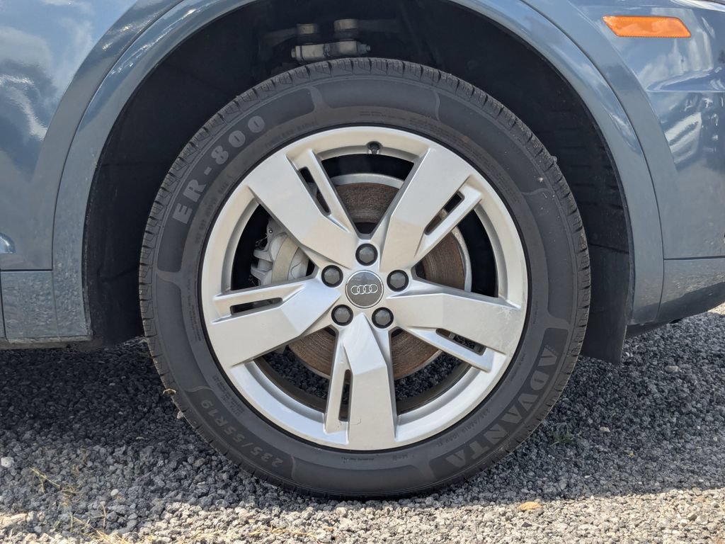 Used 2018 Audi Q5 2.0T Premium Plus w/ Premium Plus Package AWD/4WD image 11