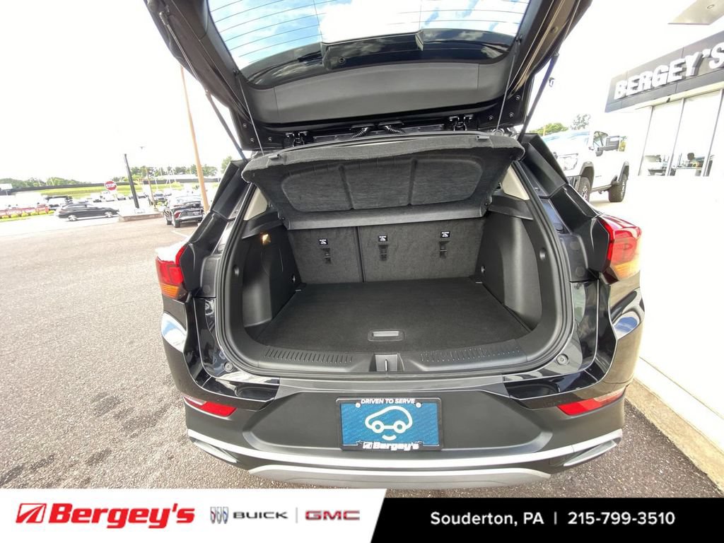 Certified 2024 Buick Encore GX Preferred AWD/4WD image 30