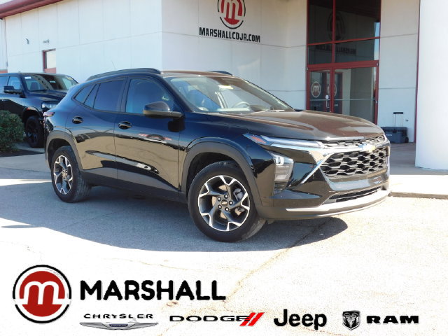 Used 2026 Chevrolet Trax LT