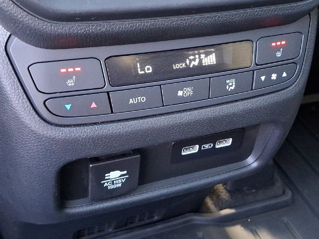 Used 2023 Honda Pilot Elite image 12