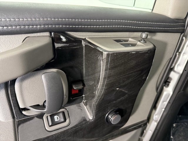 New 2024 Chevrolet Express 2500 Extended image 18