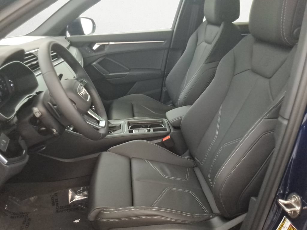 Used 2025 Audi Q3 2.0T Premium AWD/4WD image 12