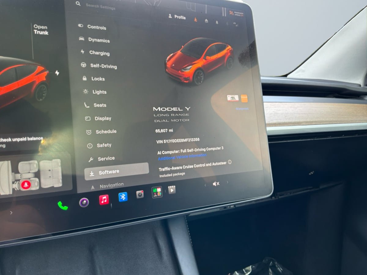 Used 2021 Tesla Model Y Long Range AWD/4WD image 12