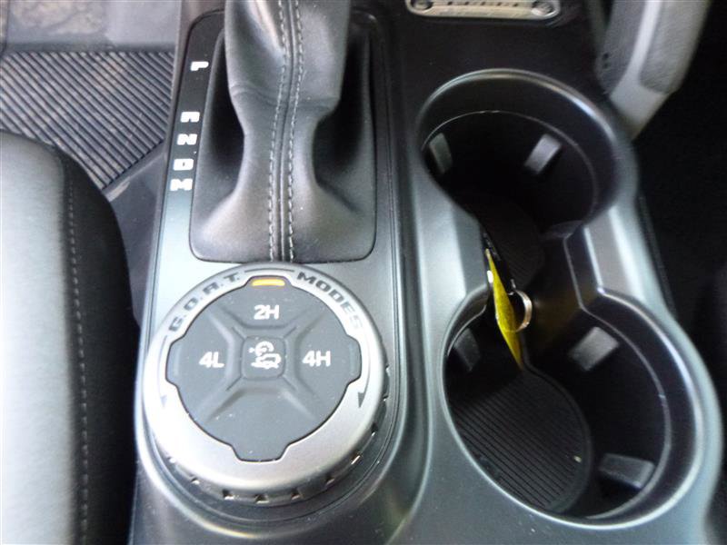 Used 2024 Ford Bronco Big Bend image 16