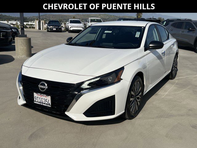 Used 2025 Nissan Altima 2.5 SV