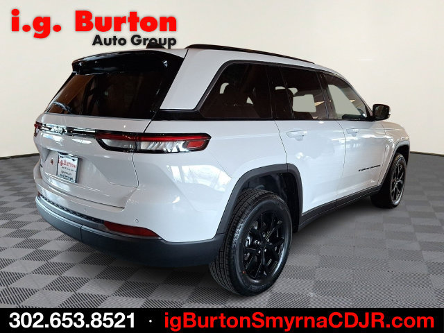 New 2026 Jeep Grand Cherokee Altitude AWD/4WD image 4