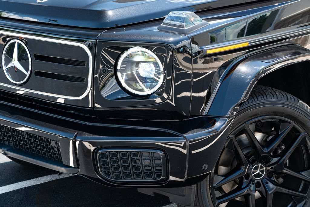Used 2025 Mercedes-Benz G 580 w/ EQ Technology image 3
