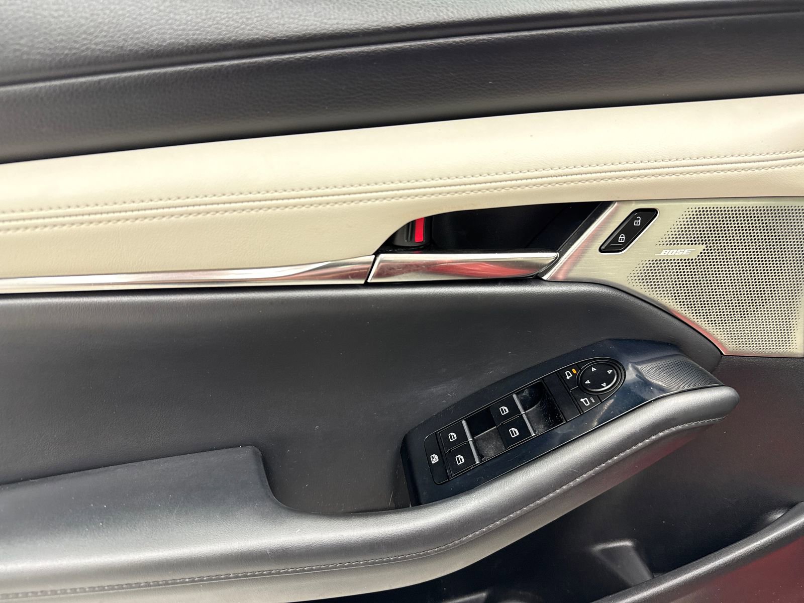 Used 2020 MAZDA MAZDA3 AWD Sedan w/ Premium Package image 34