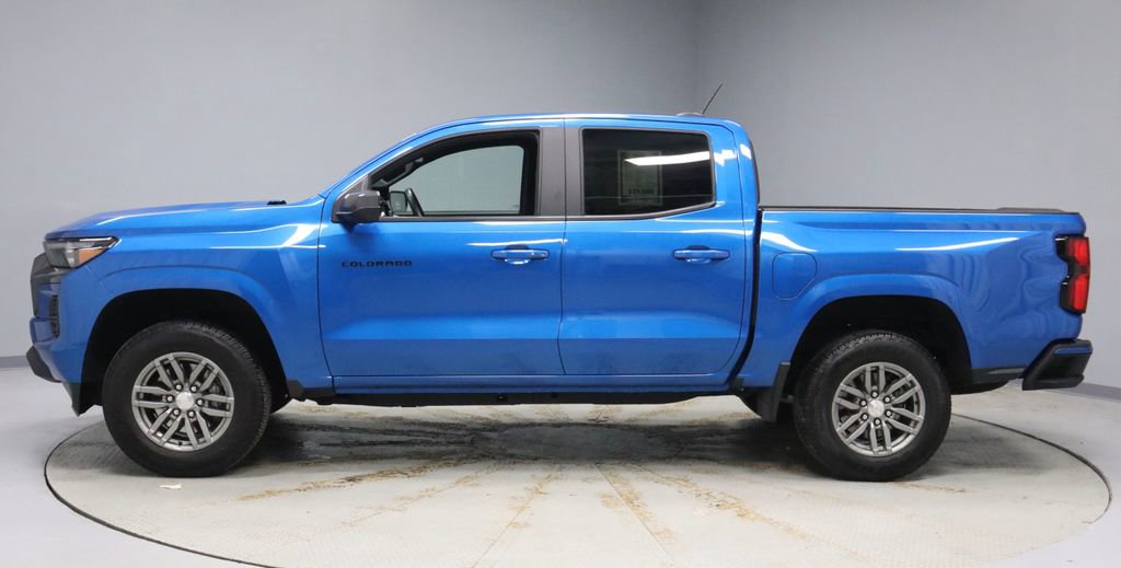 Used 2024 Chevrolet Colorado LT w/ LT Convenience Package III image 5