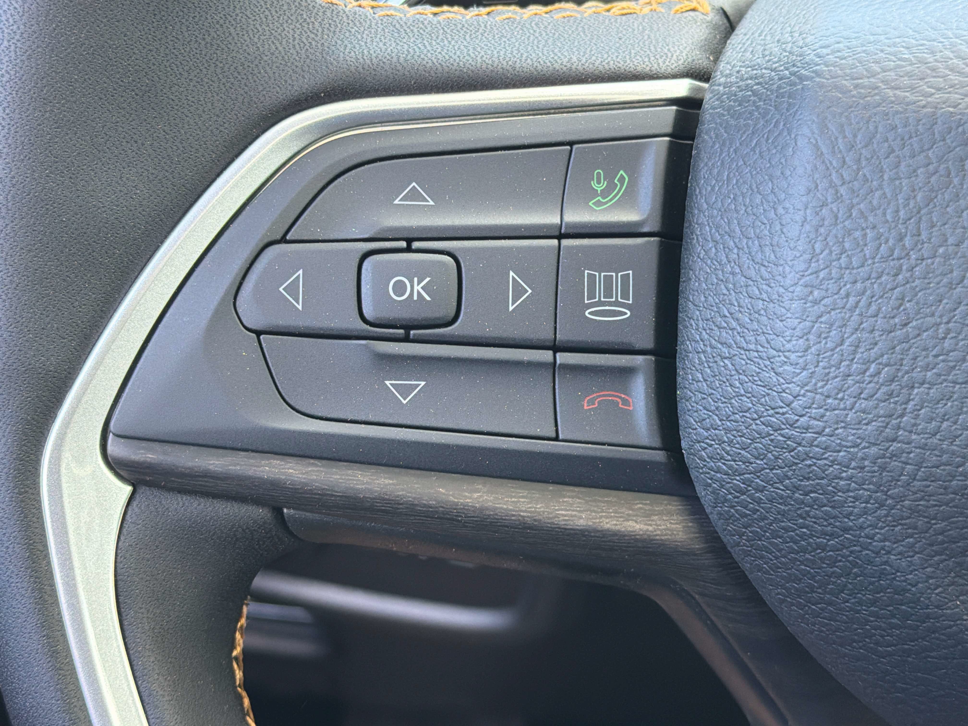 New 2026 Jeep Grand Cherokee Limited AWD/4WD image 14