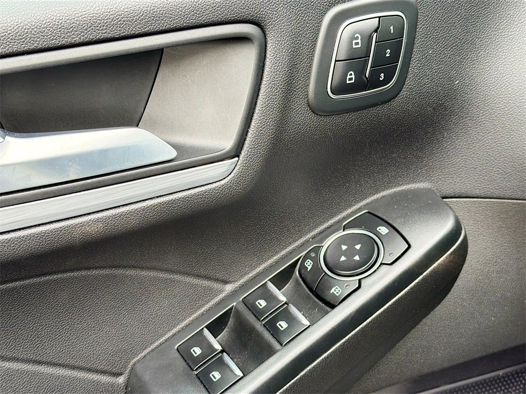 Used 2023 Ford Escape Platinum image 20