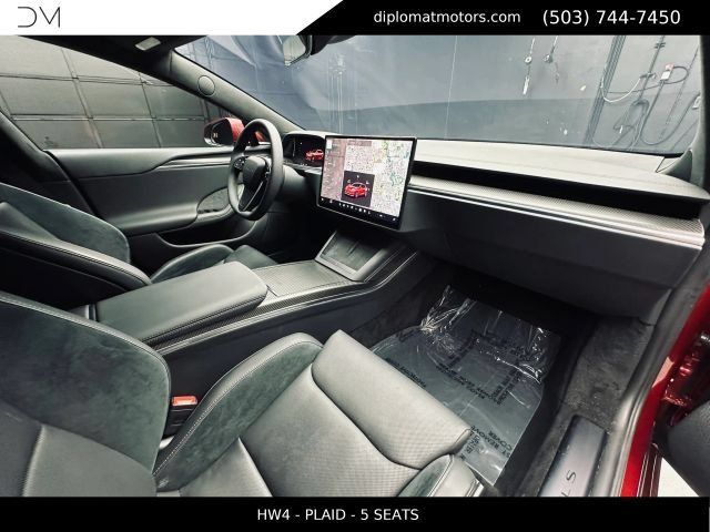 Used 2024 Tesla Model S Plaid AWD/4WD image 18