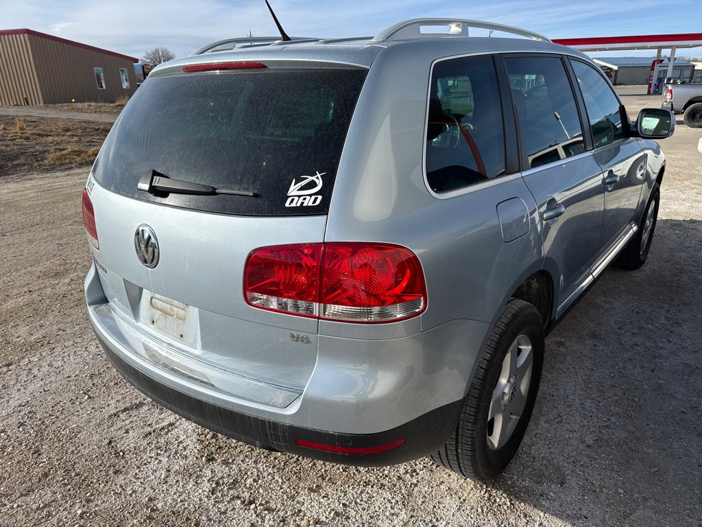 Used 2007 Volkswagen Touareg V6 AWD/4WD image 3