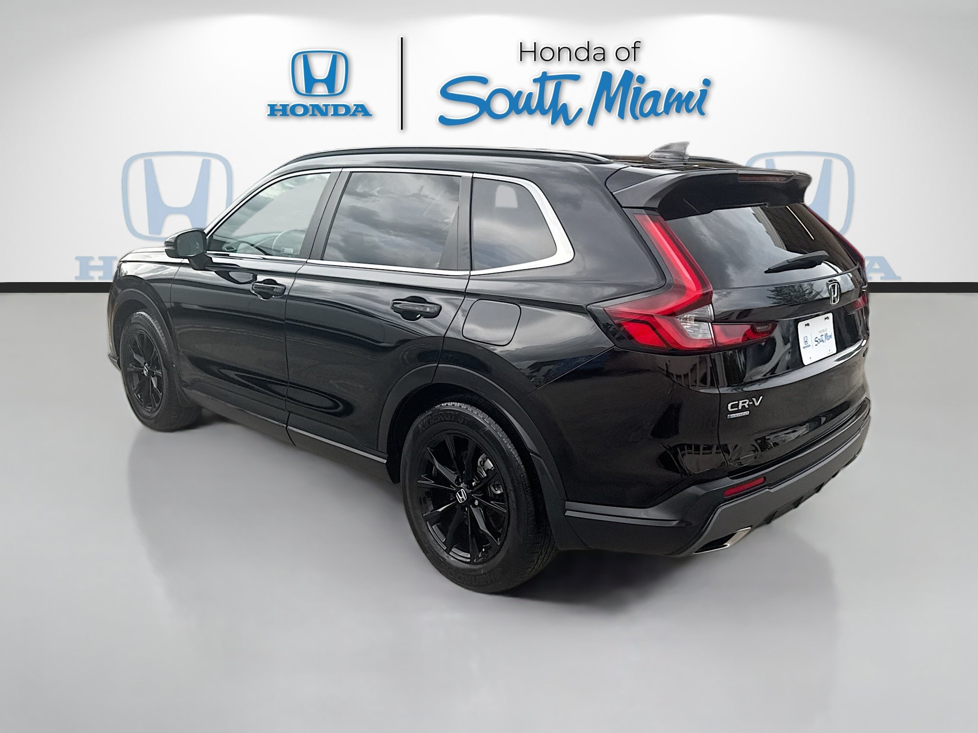 Certified 2025 Honda CR-V Sport image 5