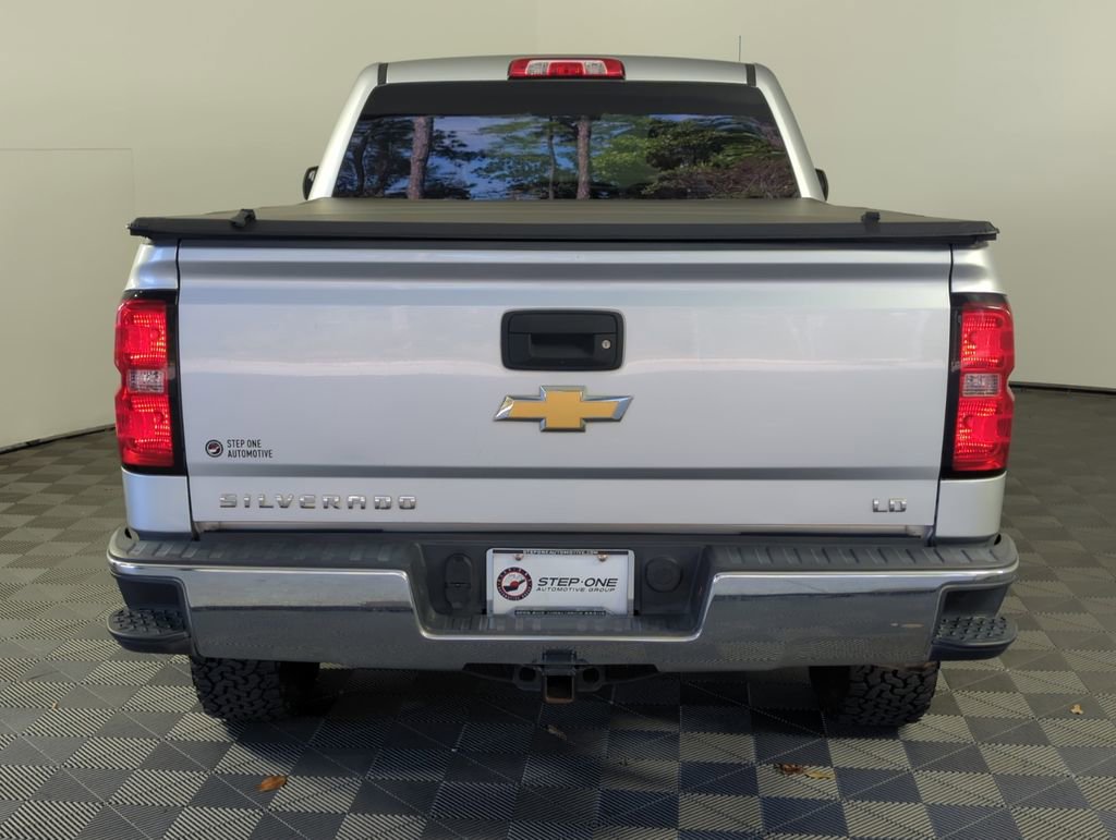 Used 2019 Chevrolet Silverado 1500 LT w/ All Star Edition image 6