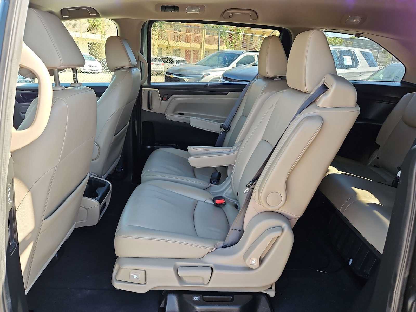 Used 2018 Honda Odyssey EX-L image 15