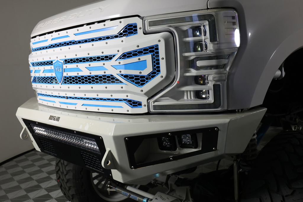 Used 2022 Ford F350 Platinum image 38