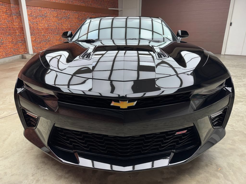 Used 2016 Chevrolet Camaro SS RWD image 8