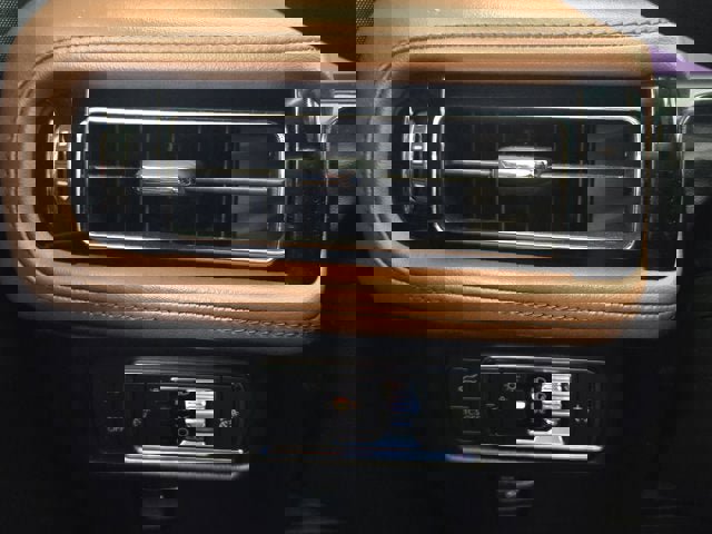 Used 2022 Lincoln Nautilus Reserve image 24