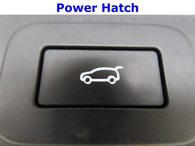 Used 2024 Jaguar F-PACE R-Dynamic S image 39