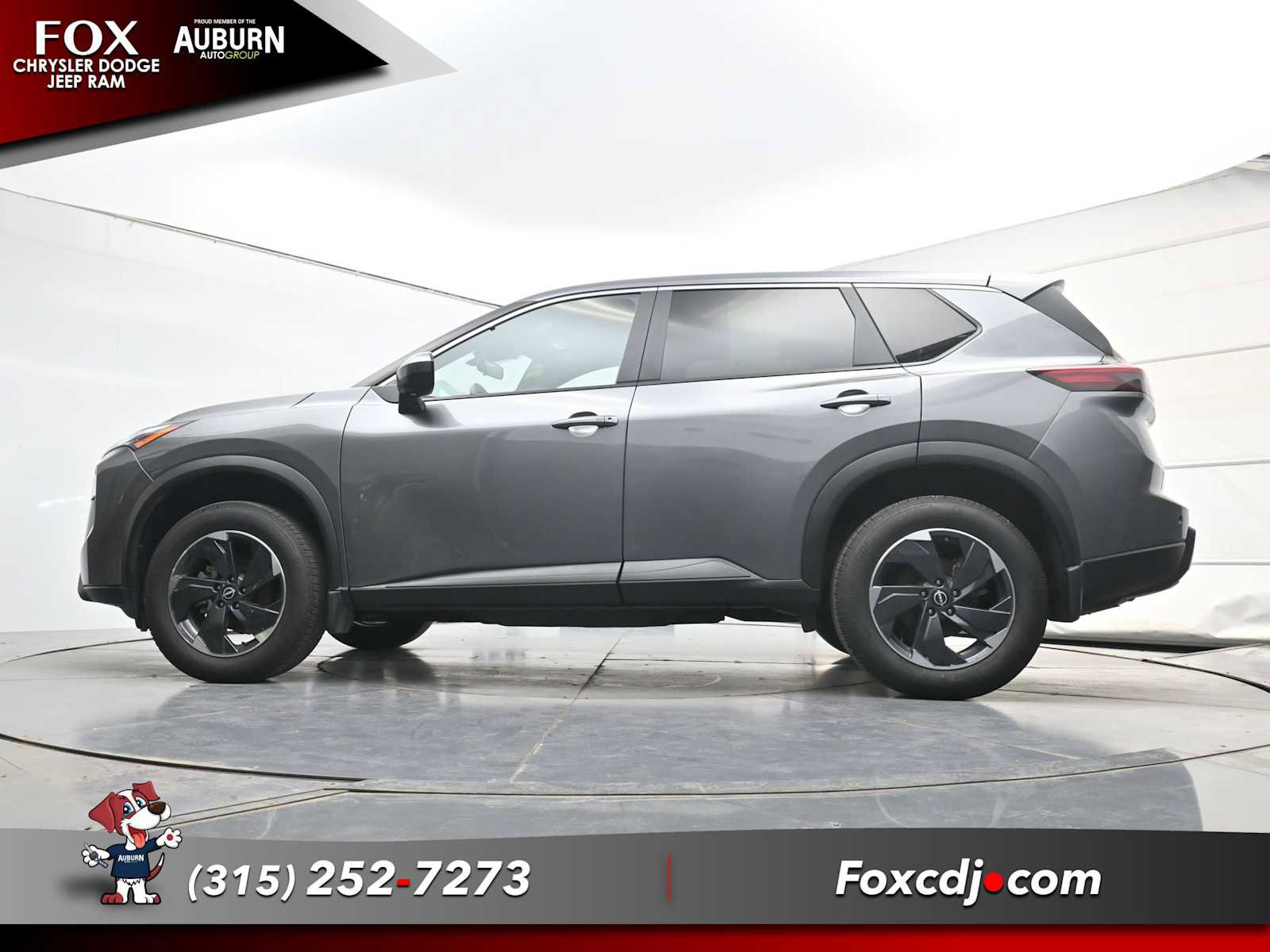 Used 2025 Nissan Rogue SV AWD/4WD image 22