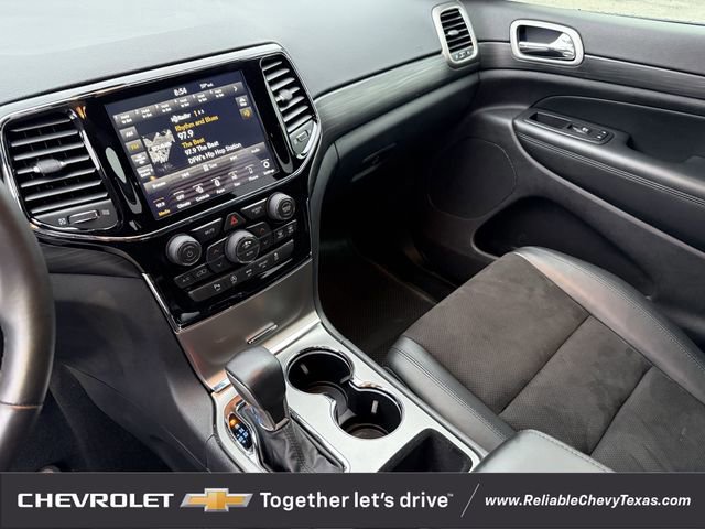 Used 2020 Jeep Grand Cherokee Altitude RWD image 18