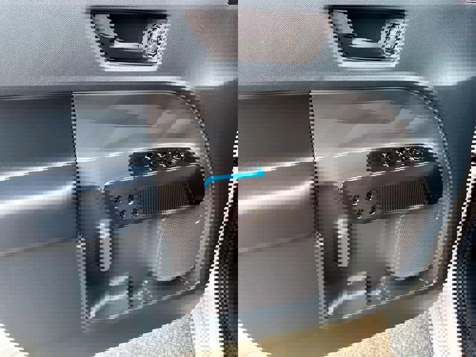 Used 2025 Ford Maverick Lobo image 13