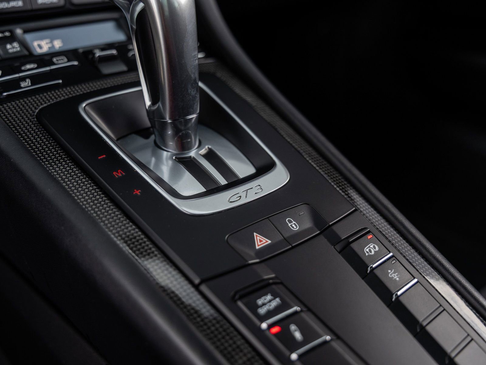 Certified 2018 Porsche 911 GT3 image 39