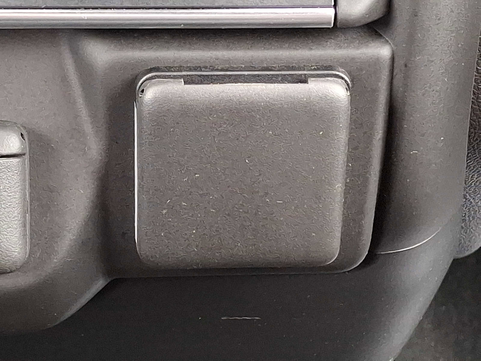 Certified 2025 Chevrolet Silverado 1500 Custom w/ Turbomax Blackout Package image 27