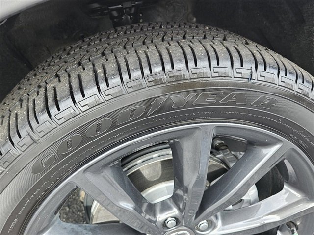 Used 2025 Acura RDX A-Spec image 18