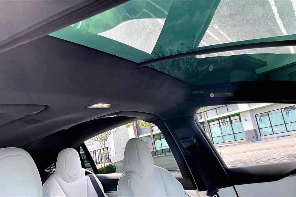 Used 2022 Tesla Model X Plaid AWD/4WD image 13