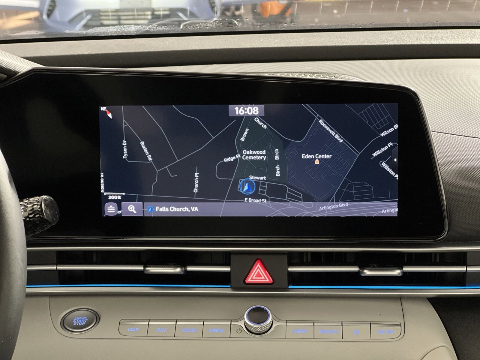 Used 2021 Hyundai Elantra Limited w/ Cargo Package image 20